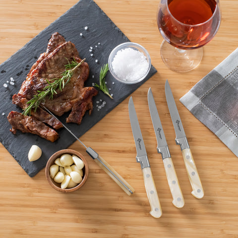 Au Nain, Set of 4 Steak Knives, with Pearlized Champagne Handles