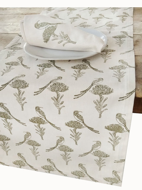 French Home Sugarbird Table Runner - Sage