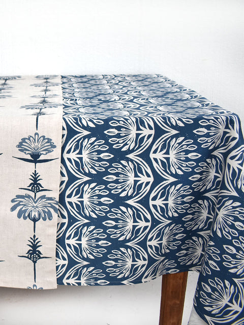 French Home Botanical 59" x 98" Tablecloth - Indigo