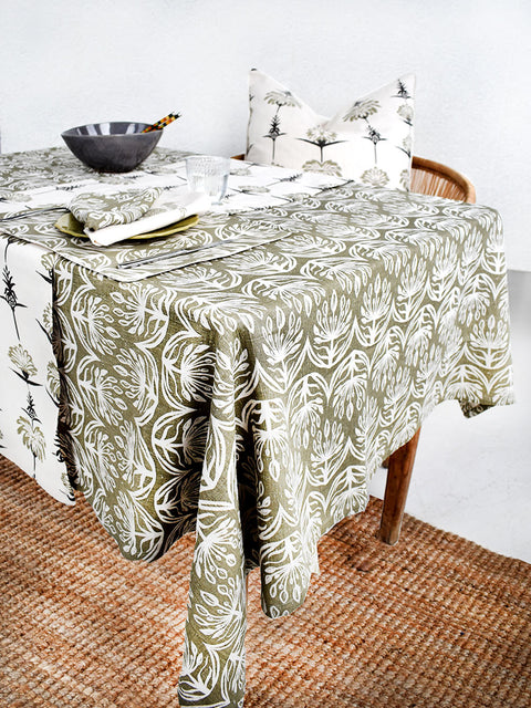 French Home Botanical 59" x 98" Tablecloth - Sage