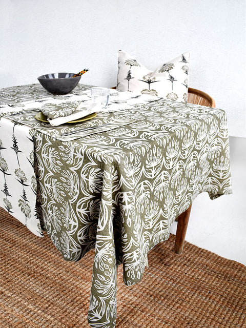 French Home Botanical 59" x 98" Tablecloth - Sage