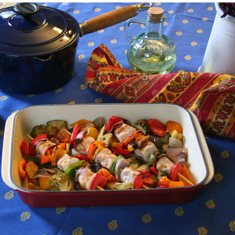 Chasseur 12.5" x 8" Red French Enameled Cast Iron Rectangular Roaster (CI_3542)