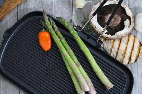 Chasseur French Cast Iron Rectangle Grill With Folding Handle, 14-inch, Black