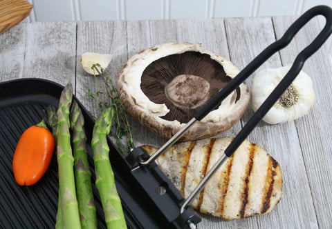 Chasseur French Cast Iron Rectangle Grill With Folding Handle, 14-inch, Black