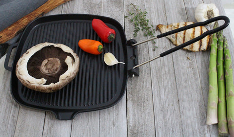 Chasseur 9-inch Square French Cast Iron Grill With Folding Handle (CI_32722)