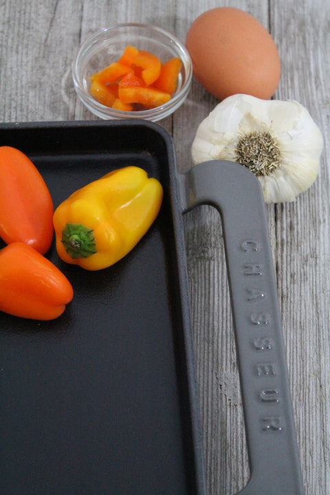 Chasseur French Rectangular Enameled Cast Iron Griddle, 14-inch, Caviar Grey