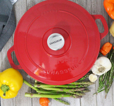 Chasseur French Enameled Cast Iron Braiser with Lid, 1.8-quart, Red